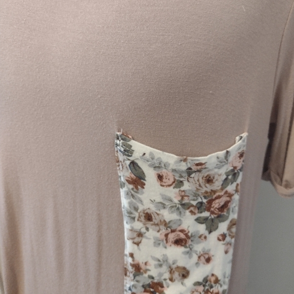 Maxi Dress - Picture 2 of 3